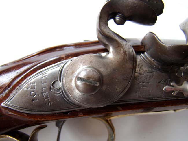 A Revolutionary War "STYLE" British Flintlock Heavy Dragoon pistol made for Colonial Williamsburg — image 3